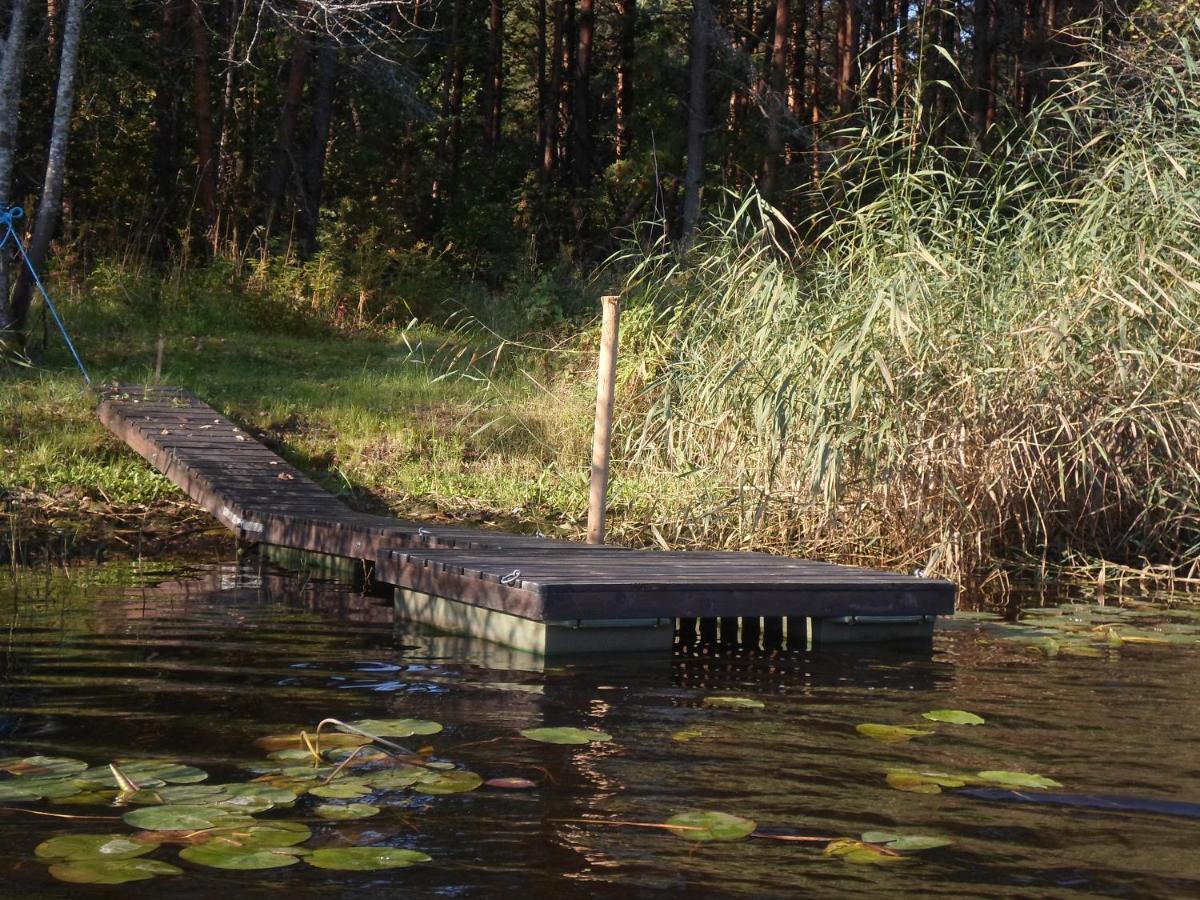 Tihase Puhkemajake Pärnu Exterior foto